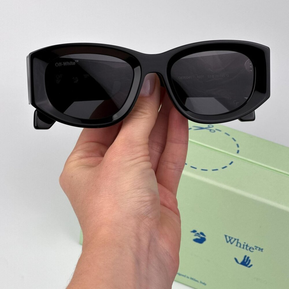 Off-White JOAN Sunglasses – Black Cat Eye Frame | Model OERI041 1007